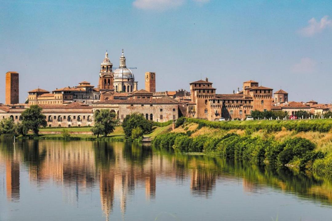 Residenza Tosca Apartment Mantova Exterior photo